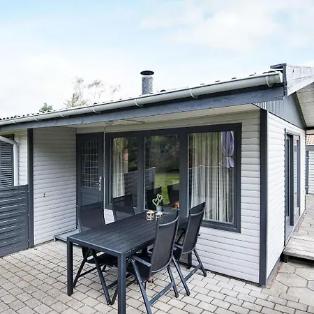 Two-bedroom Holiday In 2 Dom wakacyjny