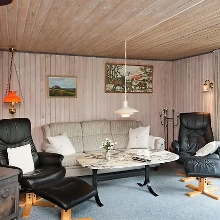 Two-bedroom Holiday In 2 Dom wakacyjny