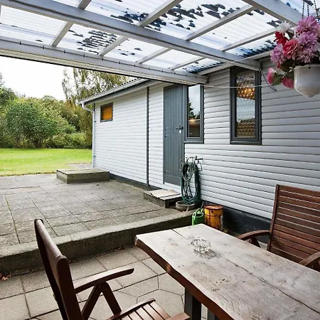 Two-bedroom Holiday In 2 Dom wakacyjny Ebeltoft