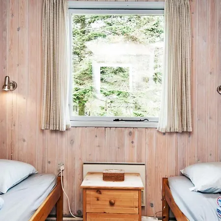 Two-bedroom Holiday In 2 Dom wakacyjny Ebeltoft