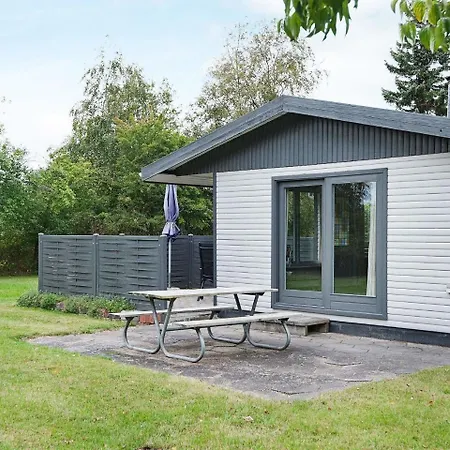 Dom wakacyjny Two-bedroom Holiday In 2 Ebeltoft